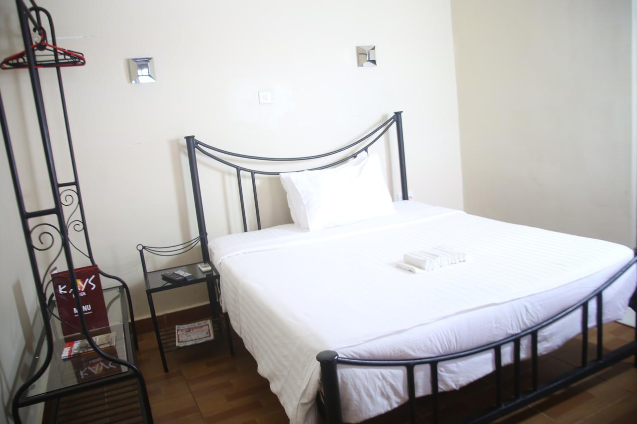Kays Lodge Dar es Salaam Exteriör bild
