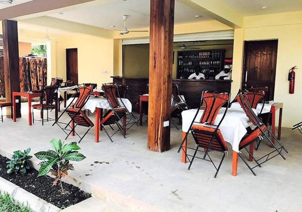 Kays Lodge Dar es Salaam Exteriör bild